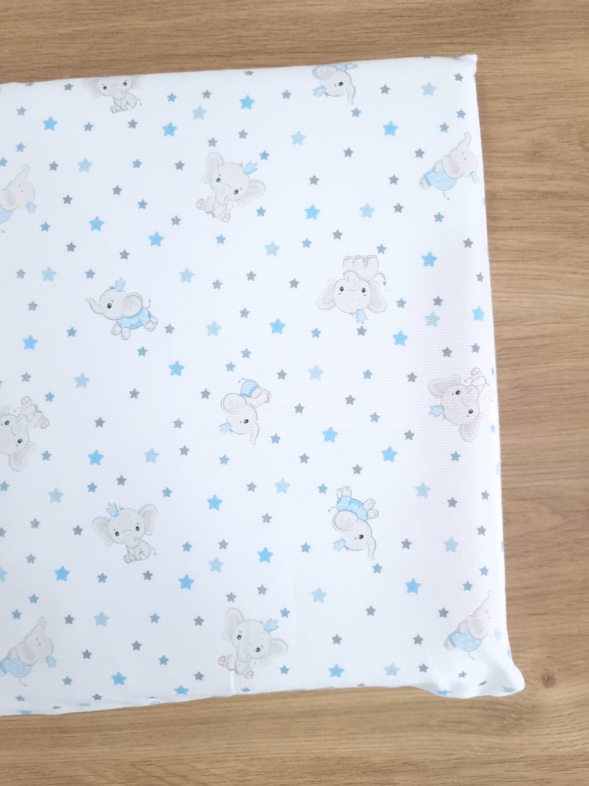 Almohada memory foam. Elefantito Azul