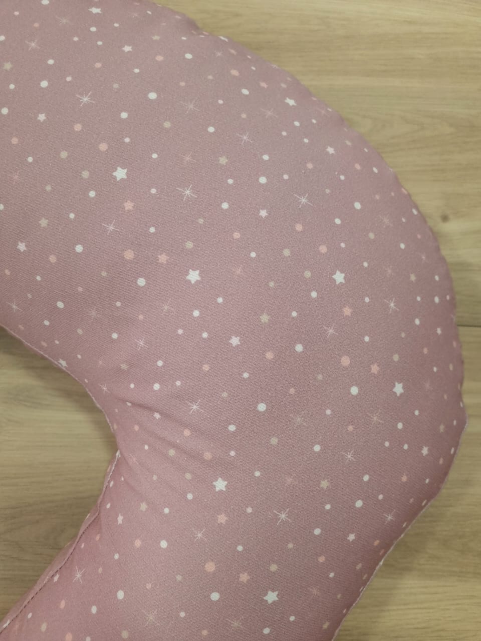 Almohada de lactancia. Rosa Cielo