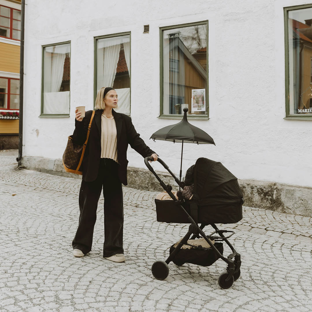Elodie MONDO Carry Cot - Black