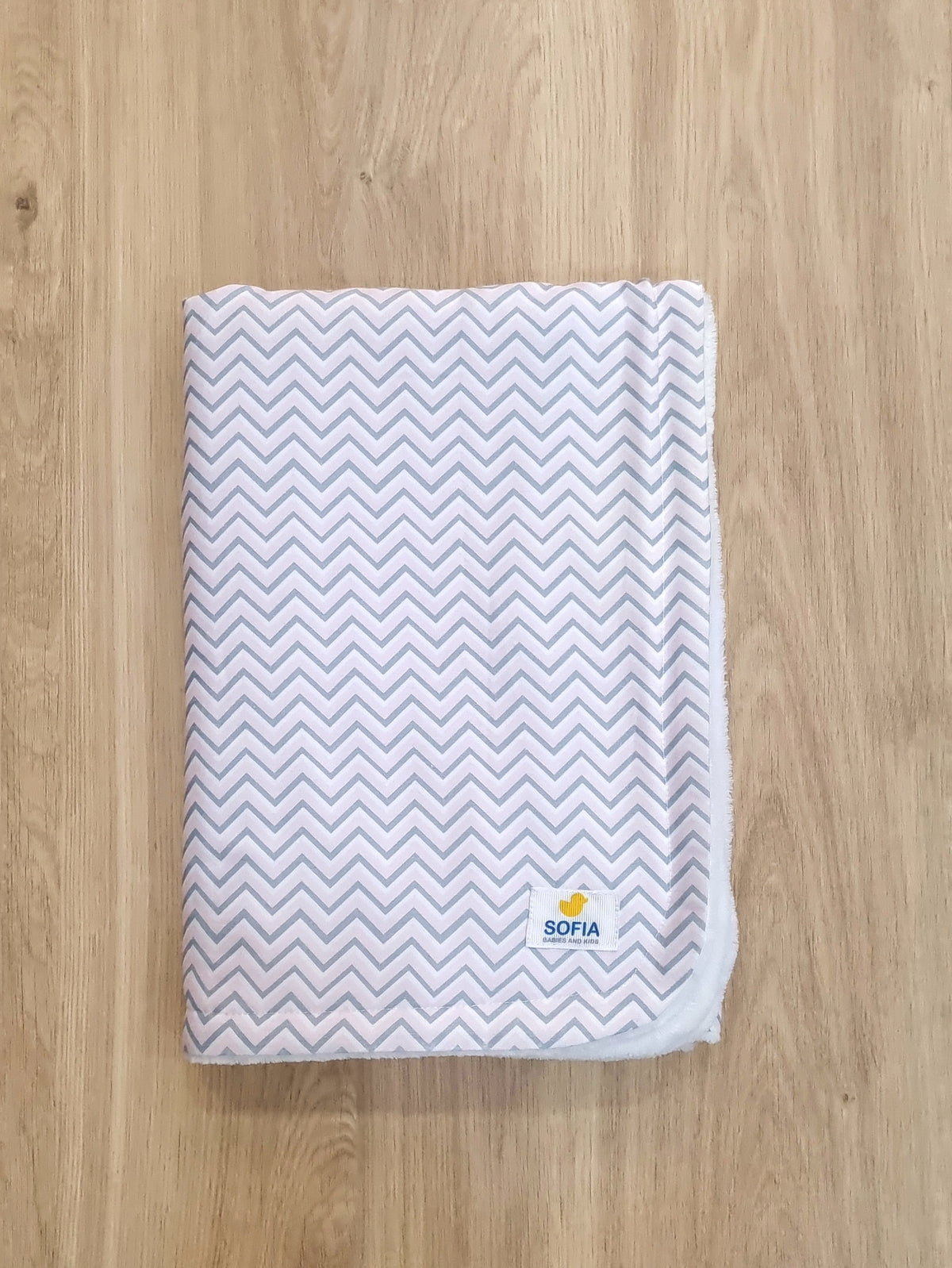 Colcha Polar. Chevron Rosa