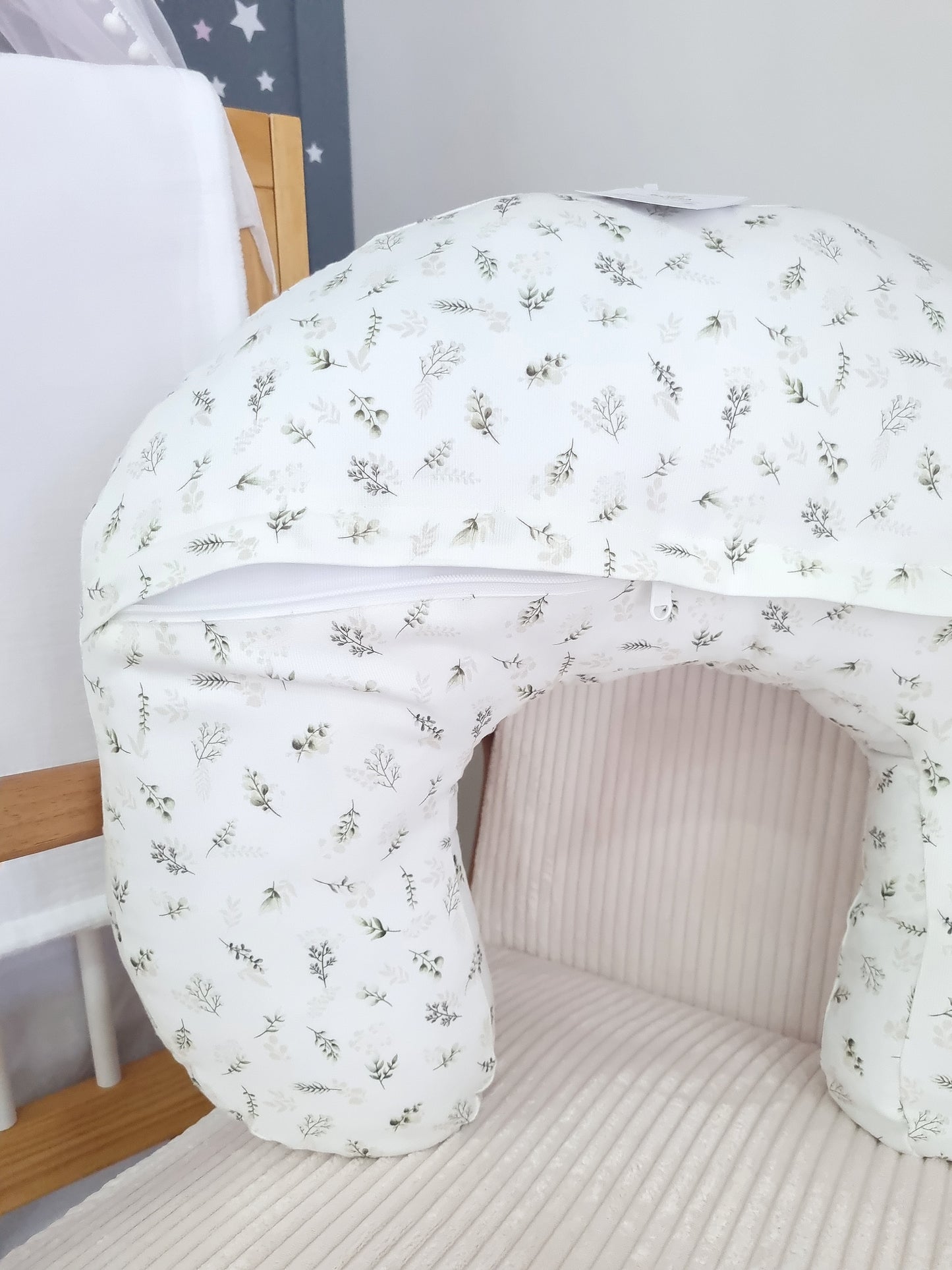 Almohada de lactancia. Hojitas Blanco