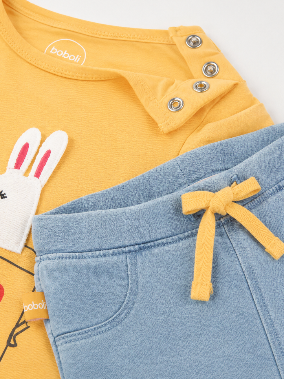 Conjunto Pantalón. Amarillo Conejito