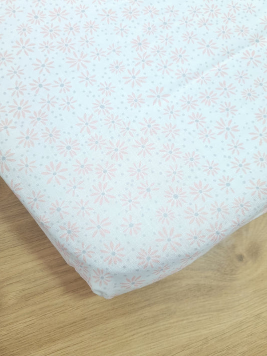 Cubre colchón corral. Flor Rosa