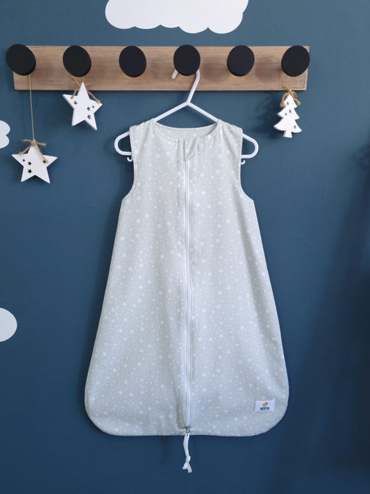 Saco Fresco para bebé. Verde Estrellas Blancas