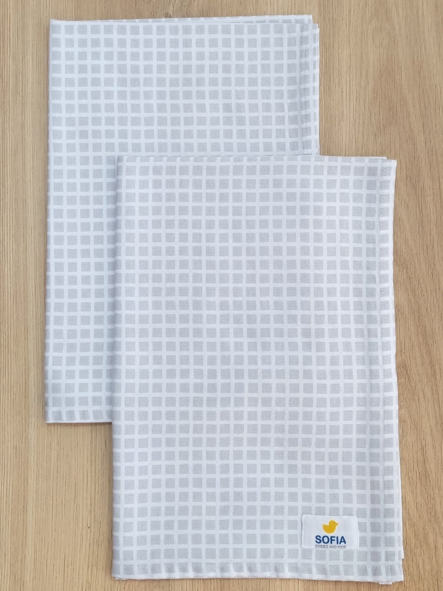 Set de 2 sábanas frescas. Cuadros Gris