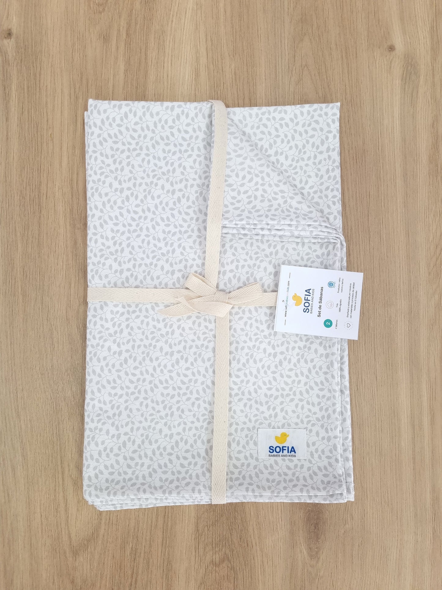 Set de 2 sábanas frescas. Hojitas Gris