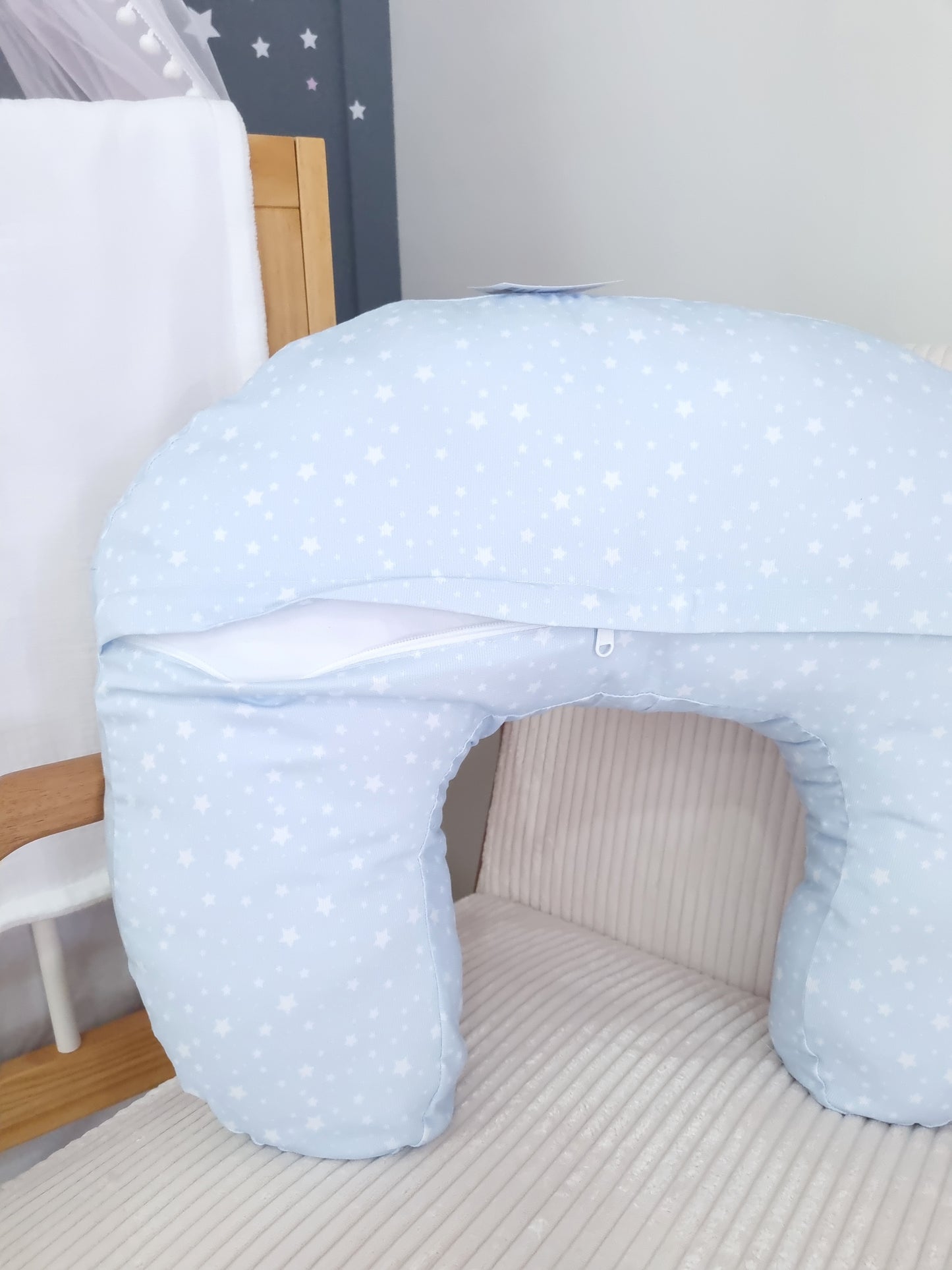 Almohada de lactancia. Azul, Estrellas Blancas