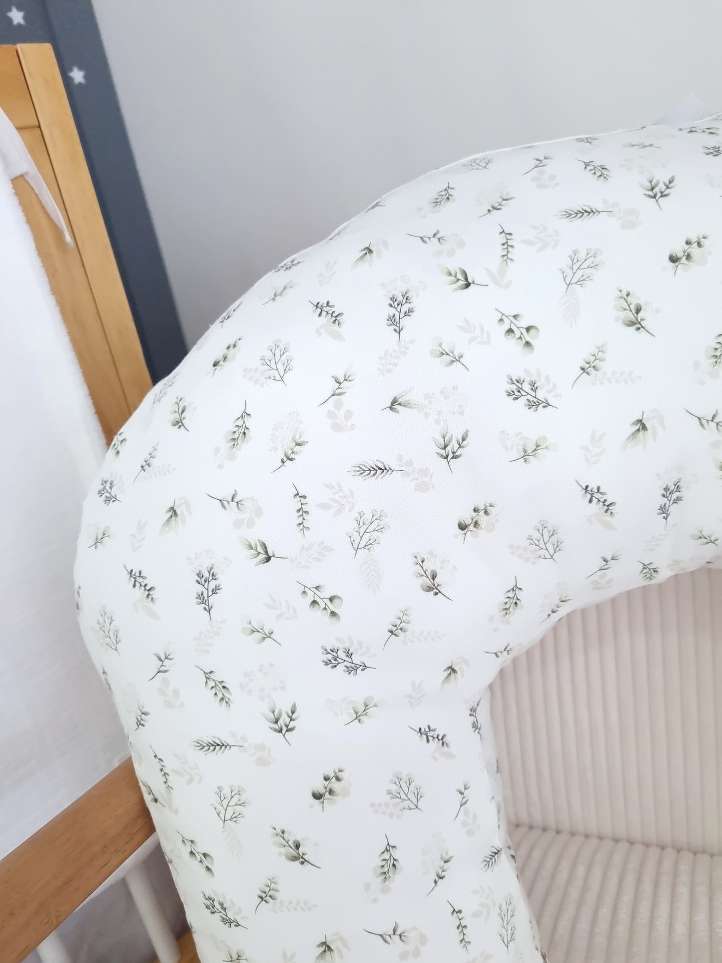 Almohada de lactancia. Hojitas Blanco