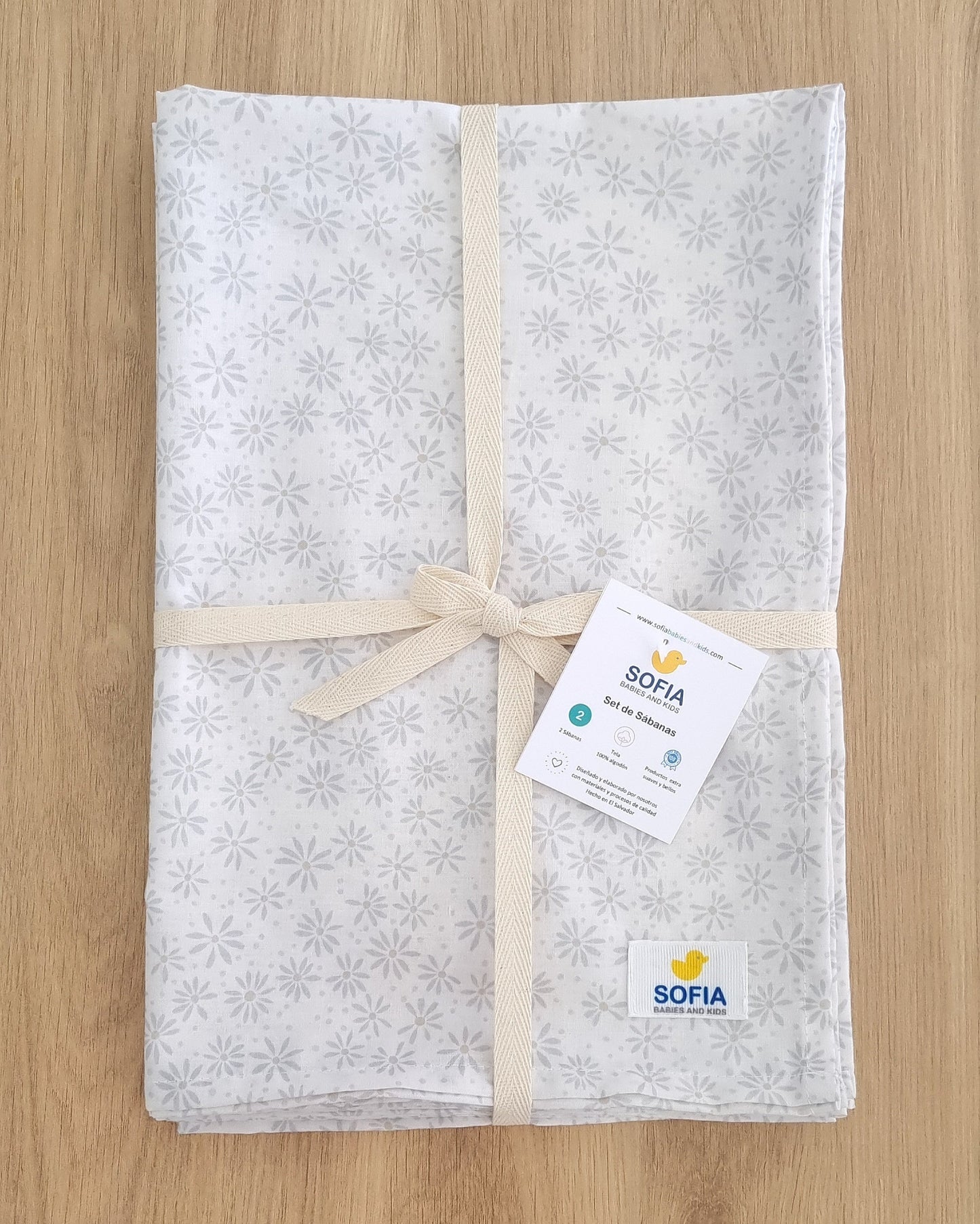 Set de 2 sábanas frescas. Flores Grises Percal