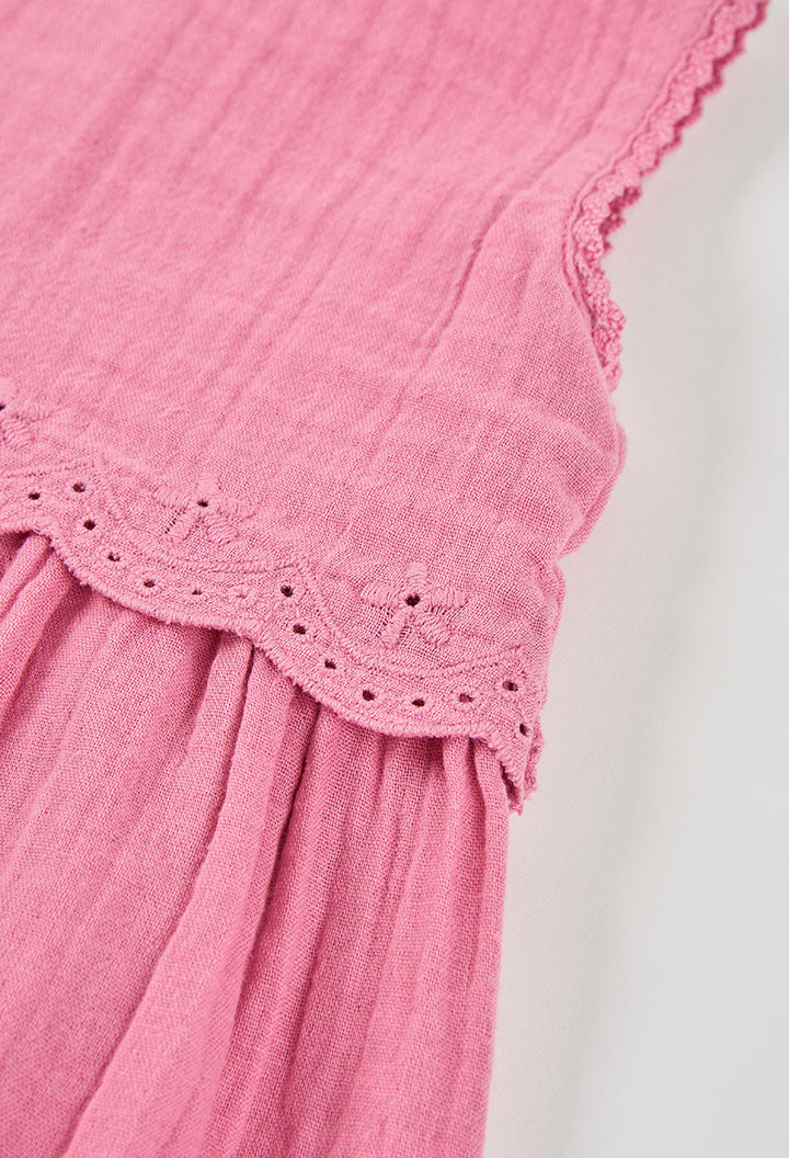 Vestido Rosa con Bordados