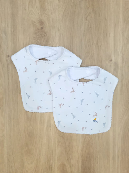 Set de 2 baberos. Ballenitas
