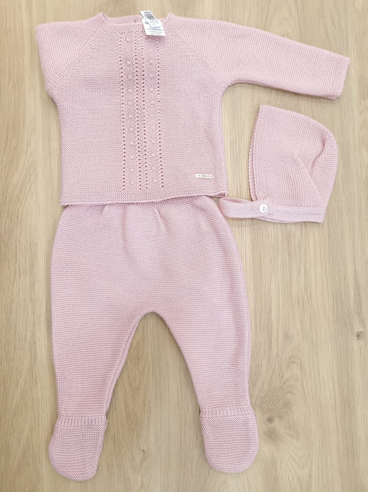 Rosa brillante con puntitos al centro. 3M