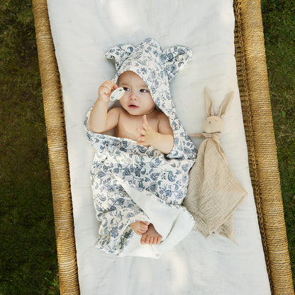 Hooded Towel - Garden Leo Toile