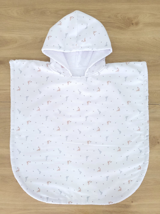 Toalla Poncho Ballenitas
