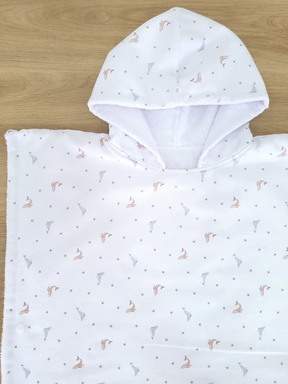 Toalla Poncho Ballenitas
