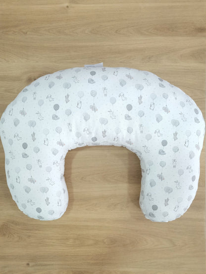 Almohada de lactancia. Conejito Gris