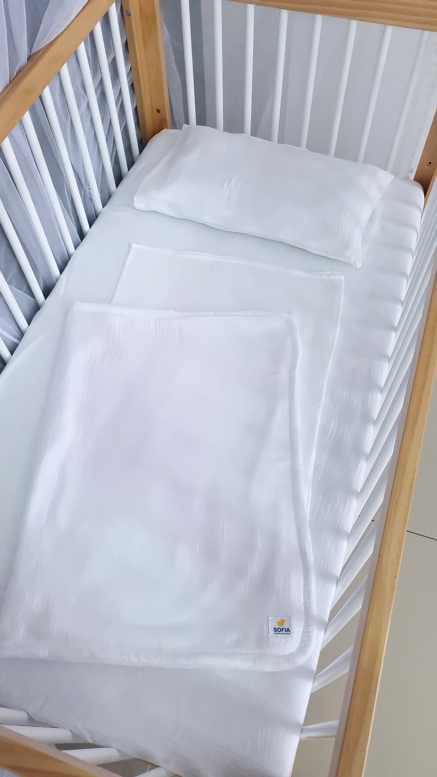 Set de Cuna Pequeño. Muselina Blanca