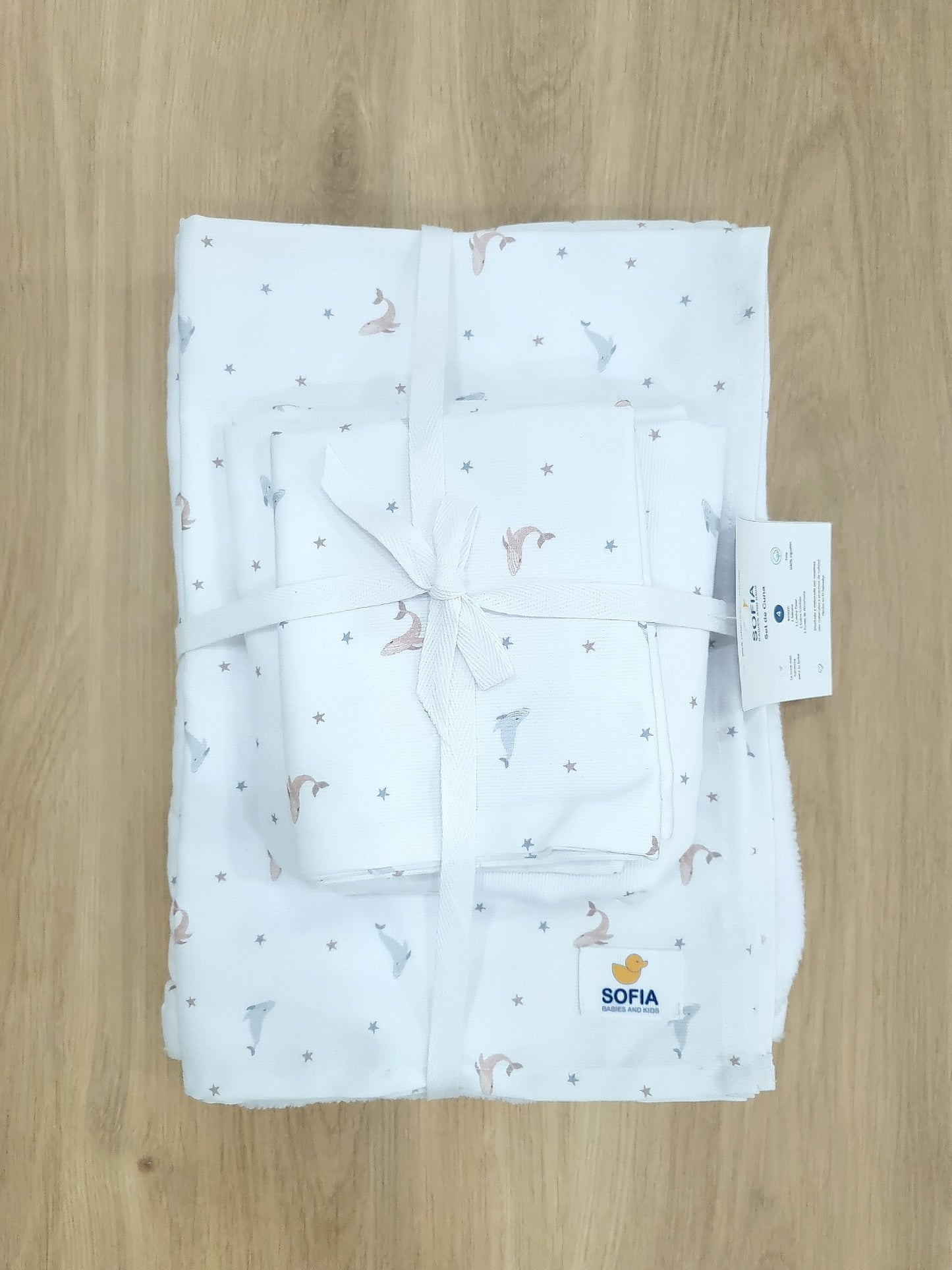 Set de Cuna. Ballenitas