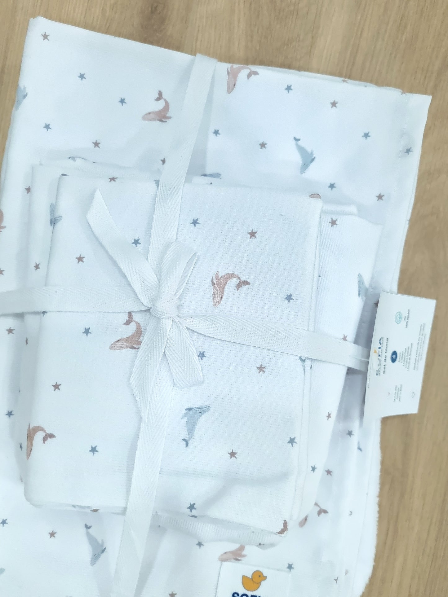 Set de Cuna. Ballenitas