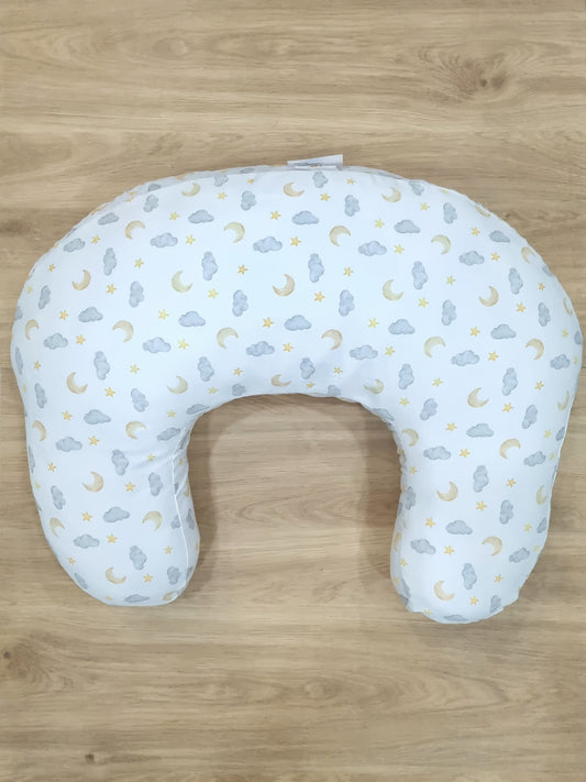 Almohada de lactancia. Nubes gris tiza